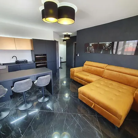 Black Brothers Wellness Apartman *